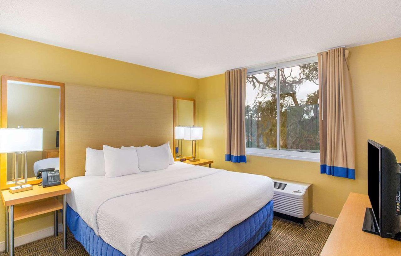 La Quinta By Wyndham Sarasota Downtown Hotel Ngoại thất bức ảnh